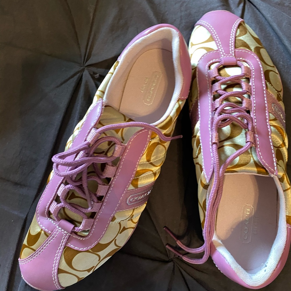 ~~COACH~~ Vintage Sneakers Gently Used